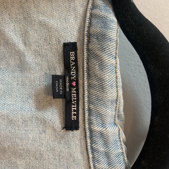 BRANDY MELVILLE ALIEN PATCH DENIM JACKET - Picture 4 of 5